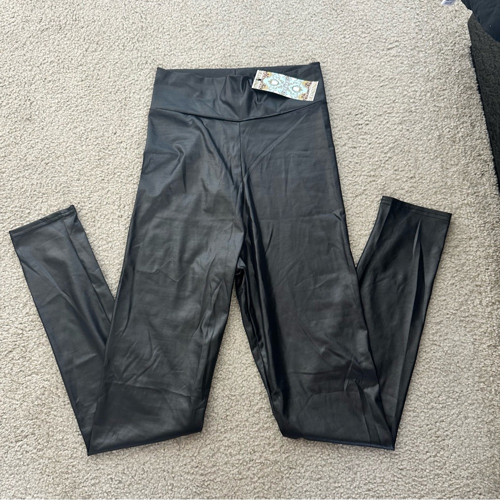 Boohoo leather leggings